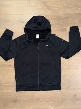 Nike Black Hooded Full-Zip Therma-Fit Jacket size L